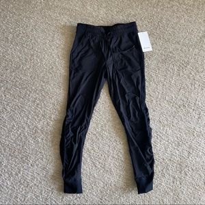 Lululemon Beyond The Studio Jogger